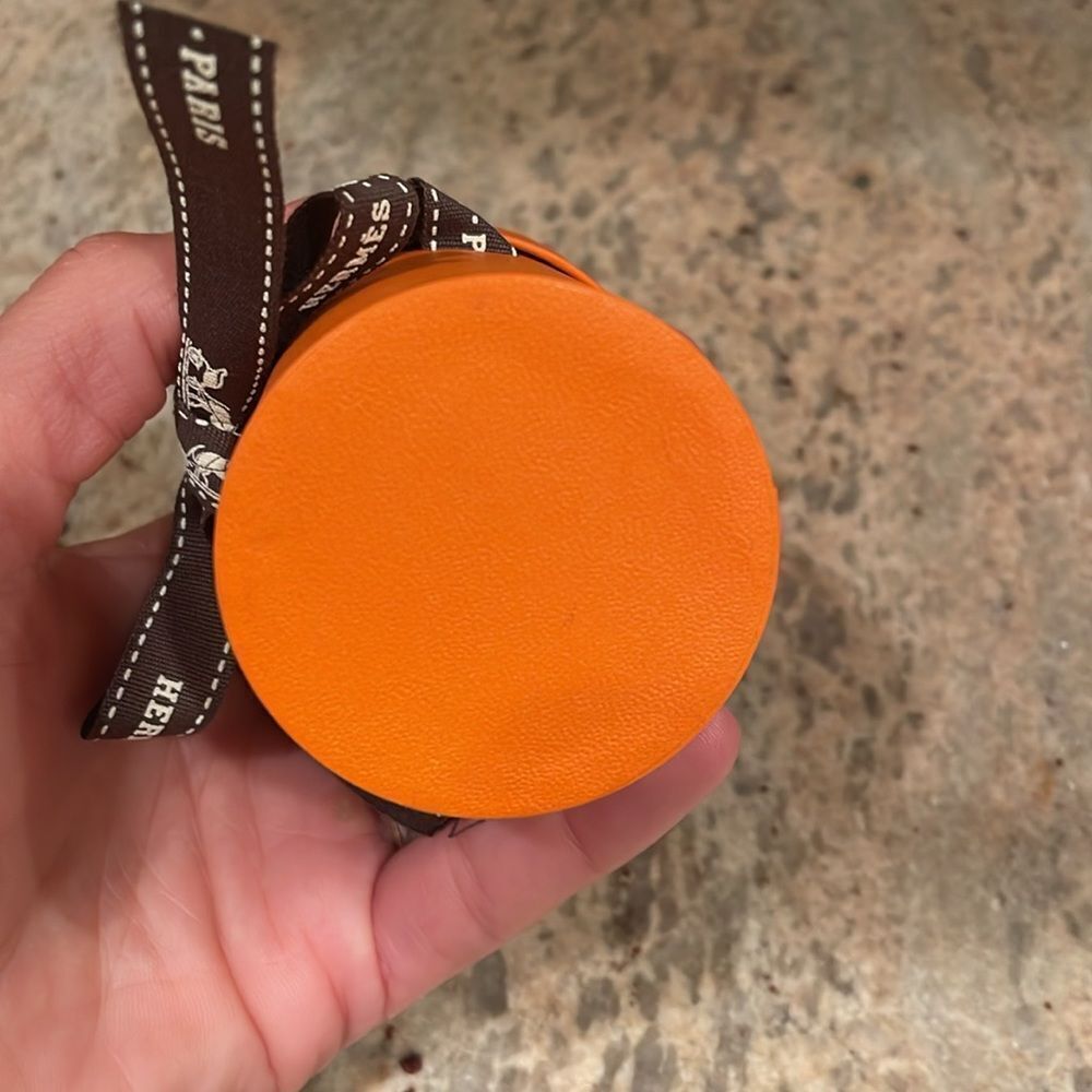 NWT Hermes Twilie round container - Picture 6 of 8